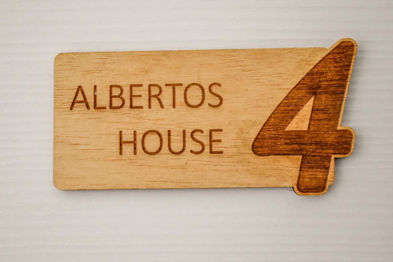 Albertoshouse Skiathos-stad Buitenkant foto