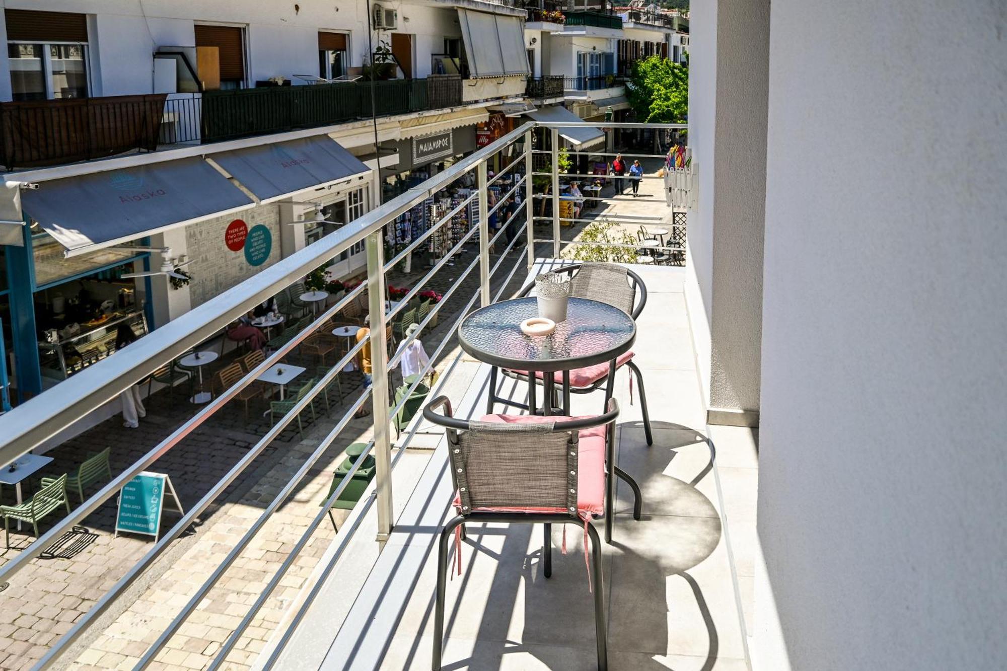 Albertoshouse Skiathos-stad Buitenkant foto